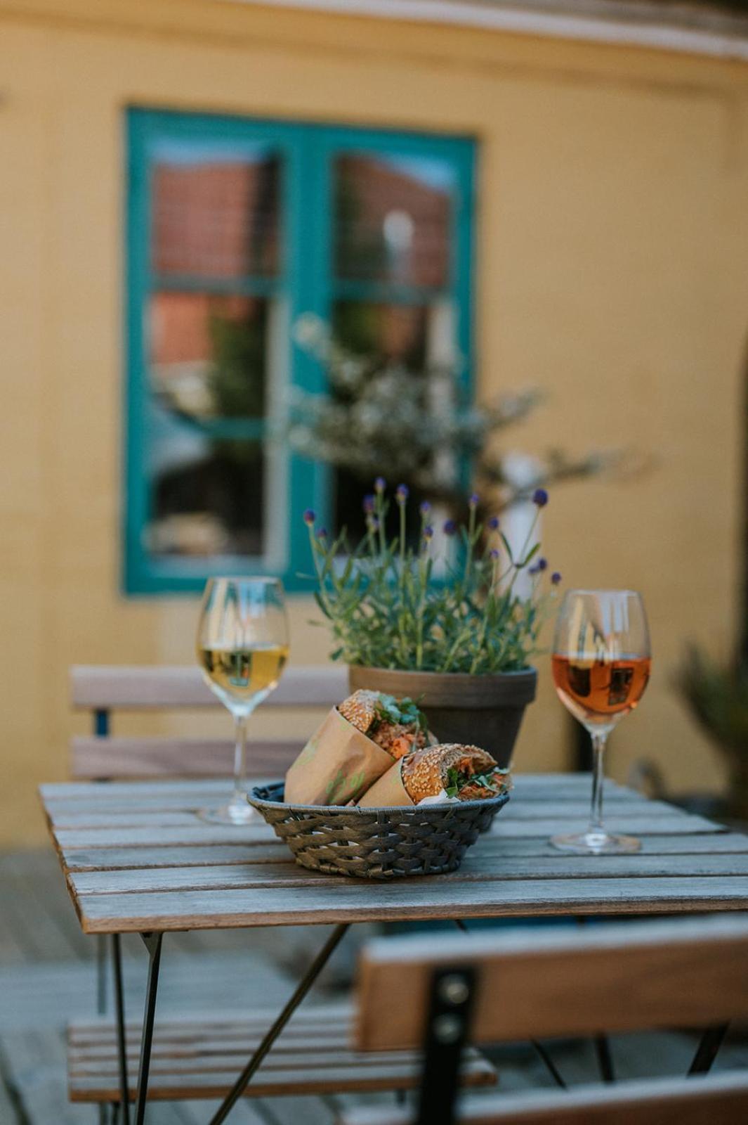 Kefs Guesthouse & Cafe Ærøskøbing 外观 照片